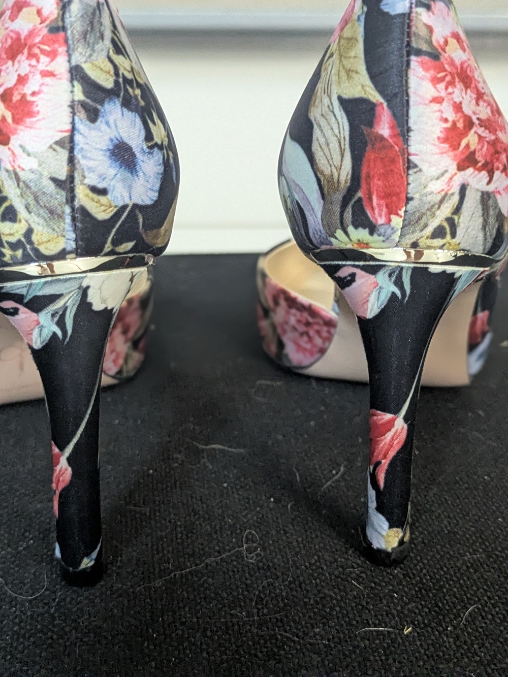 Jessica Simpson Floral Pointed-Toe Stiletto Pumps - Black Multi - Picture 3 of 5